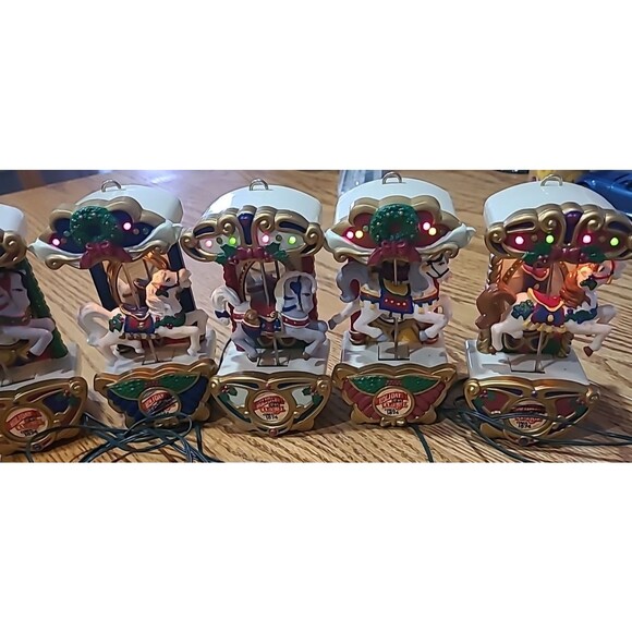 Vintage Mr. Christmas Holiday Carousel Circa 1874 Tested, Lights And Movement - Picture 3 of 3